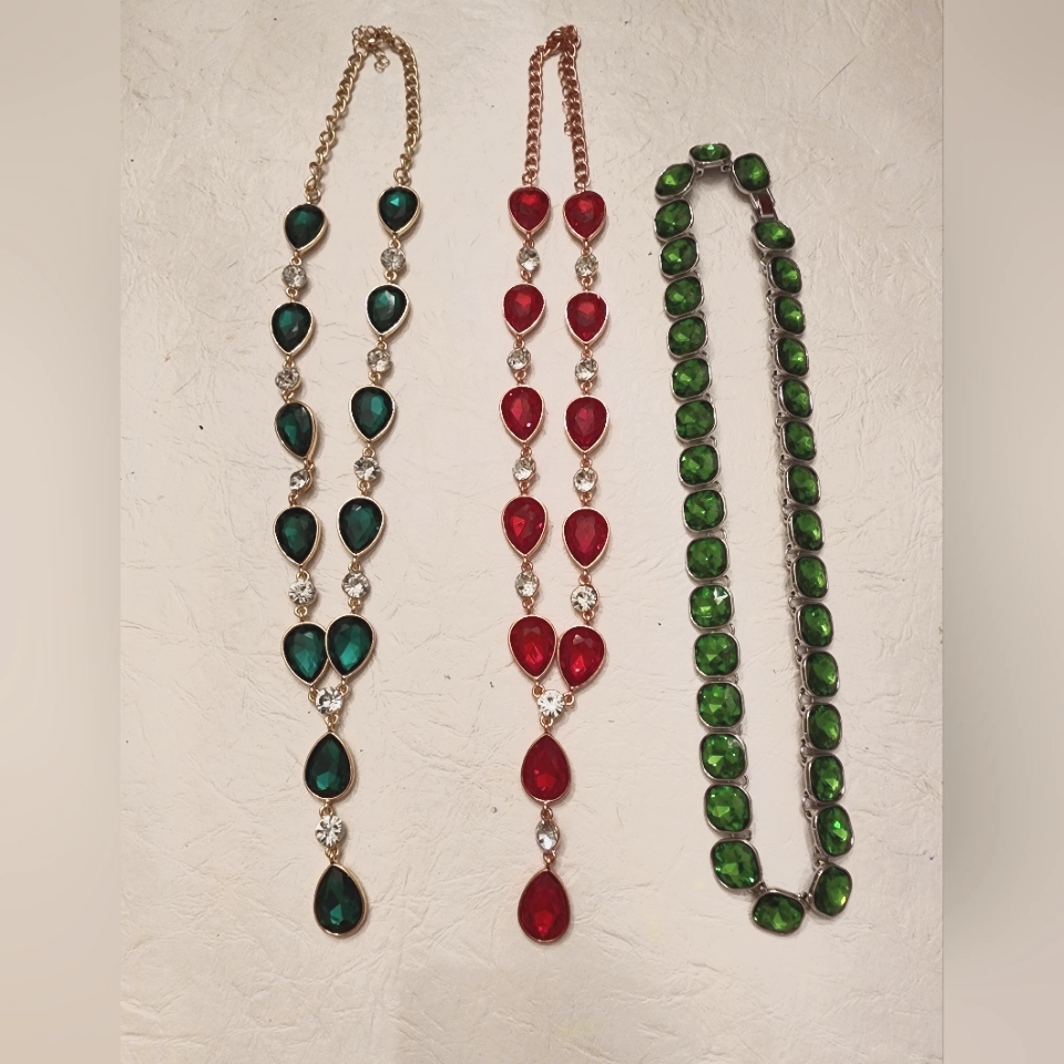 Costume Jewelry Necklaces